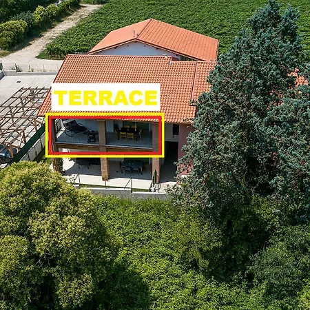Cascinale 11 - Regarda Travel Appartamento *
