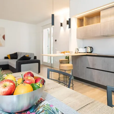 Cascinale 11 - Regarda Travel Apartament Lazise